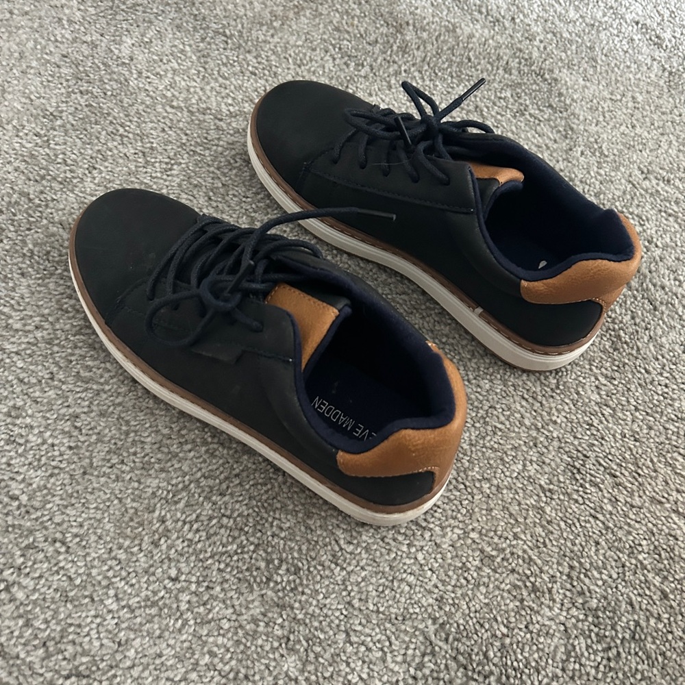 Steve Madden Black and Tan Boys Shoes